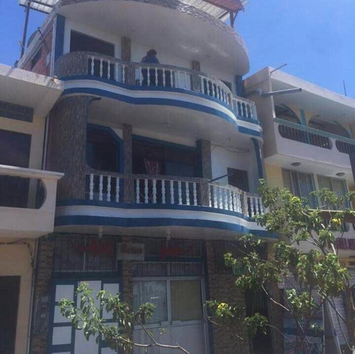 Hostal Albatros San Cristobal Exterior photo